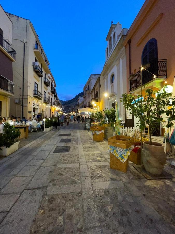 Hotel Domus Federiciana Castellammare del Golfo Exterior foto